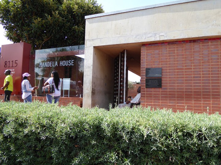 2015-02-20 15-04-31 Maison de Mandela FGn.JPG